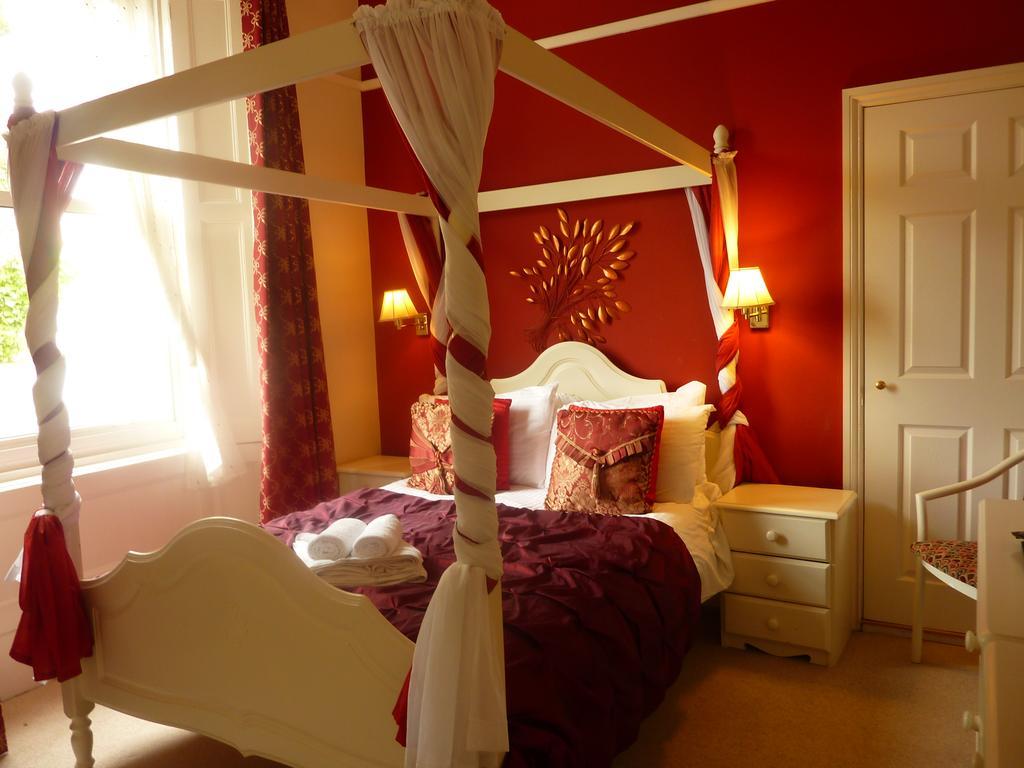 The Iona Hotel Torquay Room photo